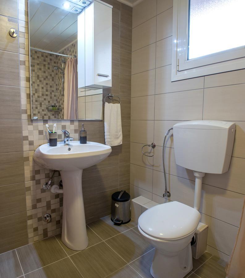 Nepheli Apartments And Studios Paralia Katerinis Luaran gambar