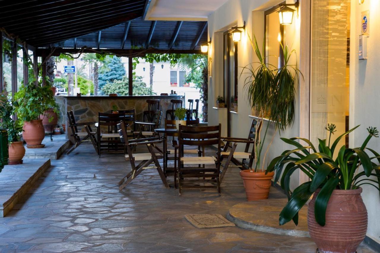 Nepheli Apartments And Studios Paralia Katerinis Luaran gambar